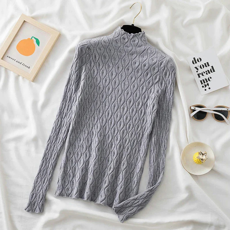Street-Wave Cashmere Turtleneck Sweater For Women Luxurious Warmth And Minimalist Elegance