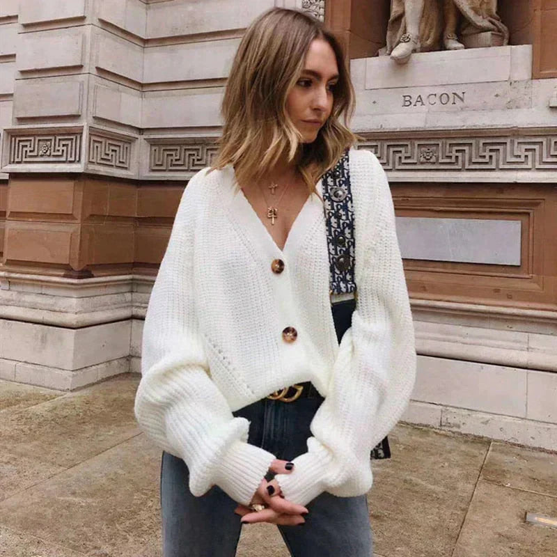Street-Wave Knit Cardigan Leanne Cozy Warmth for Women Soft Cable Knit Sweater with Effortless Style