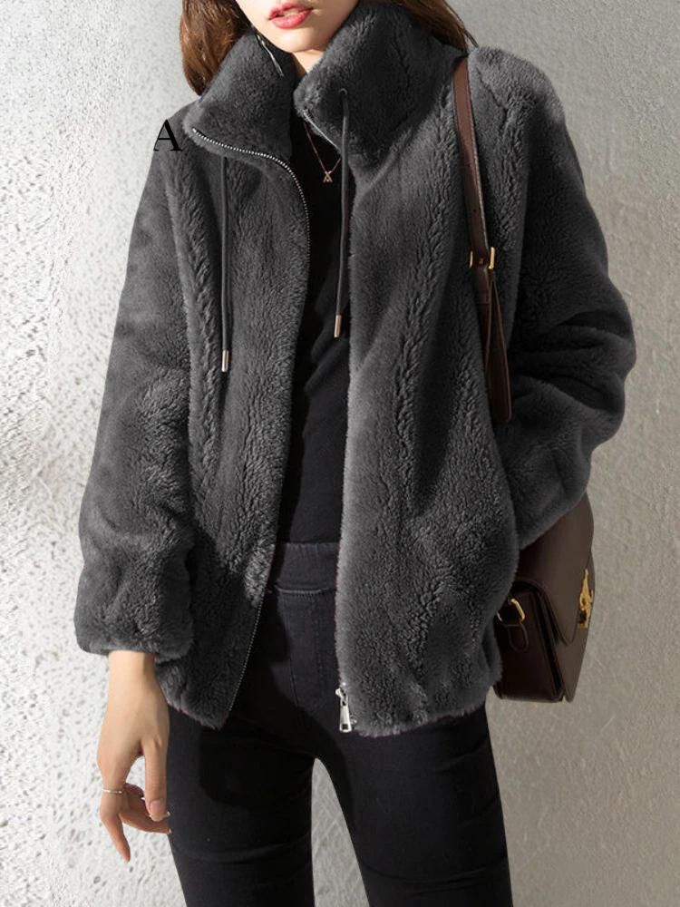 Street-wave Hedi Cozy Green Women's Winter Jacket Plush Fleece Lined For Modern Fashionistas