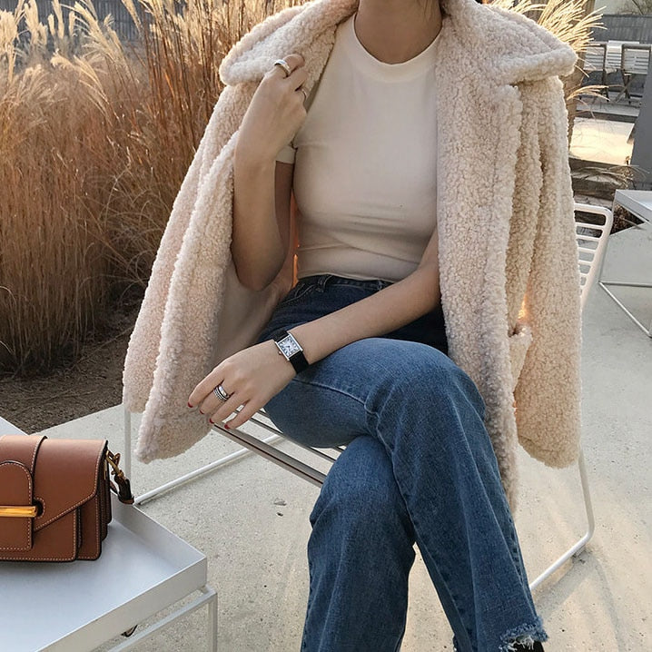 Street Wave Teddy Coat for Women Cozy Faux Shearling Jacket Warm Everyday Essential