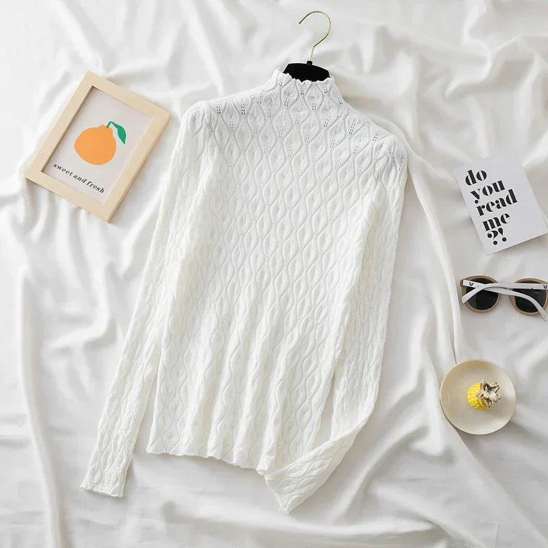 Street-Wave Cashmere Turtleneck Sweater For Women Luxurious Warmth And Minimalist Elegance