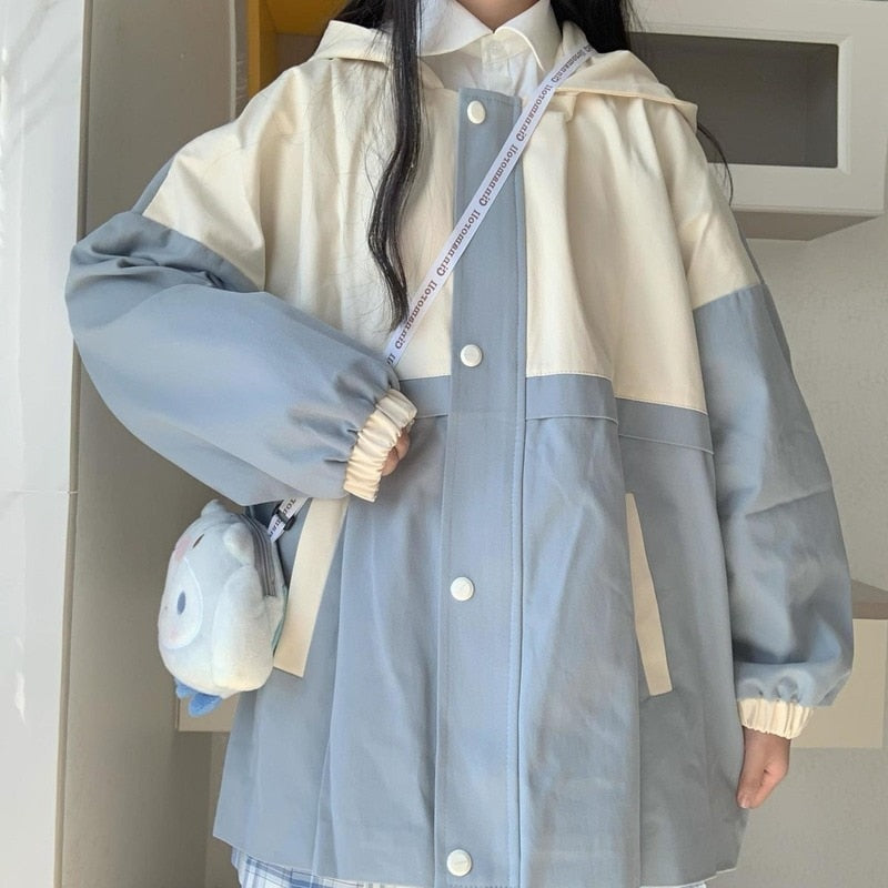 Street-wave Women's Water-Repellent Jacket Modern Chic Outerwear for Everyday Style