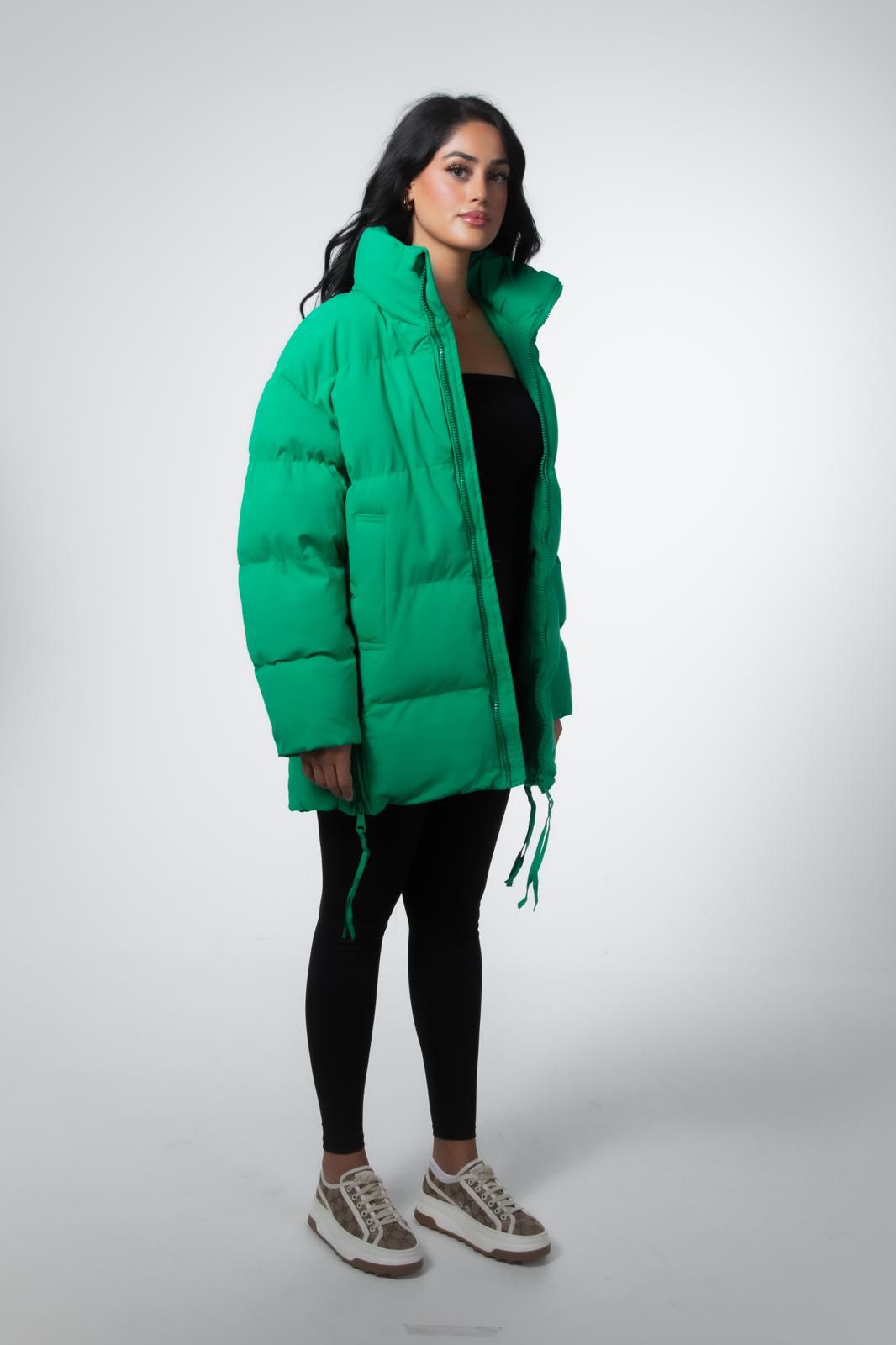 Street-Wave Puffer Jacket Black Green Colorblock For Urban Style Enthusiasts Warmth And Durability
