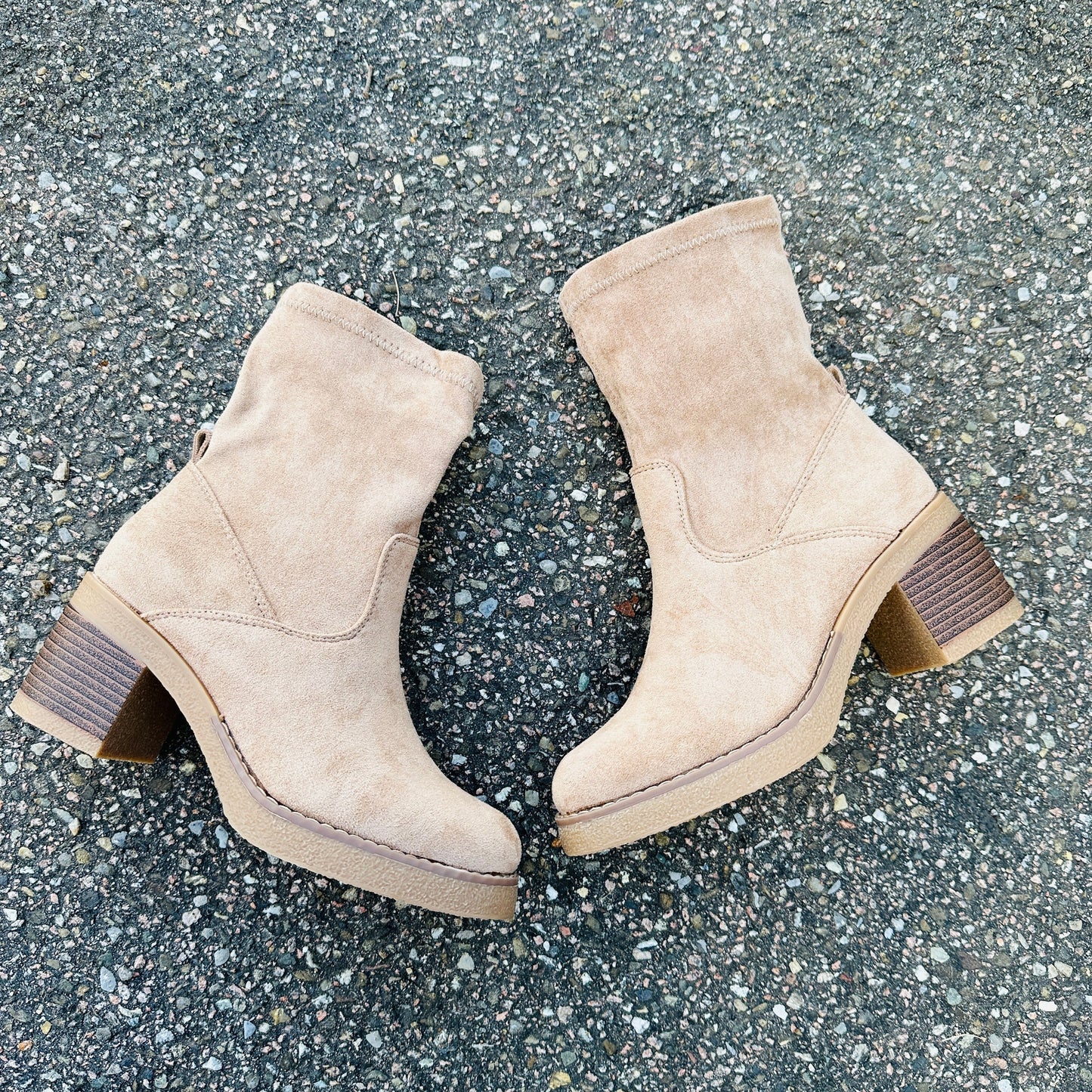 Orthopedic Women's Boots Street-Wave - Perfect Fit, All-Day Support, Weatherproof Comfort For Women