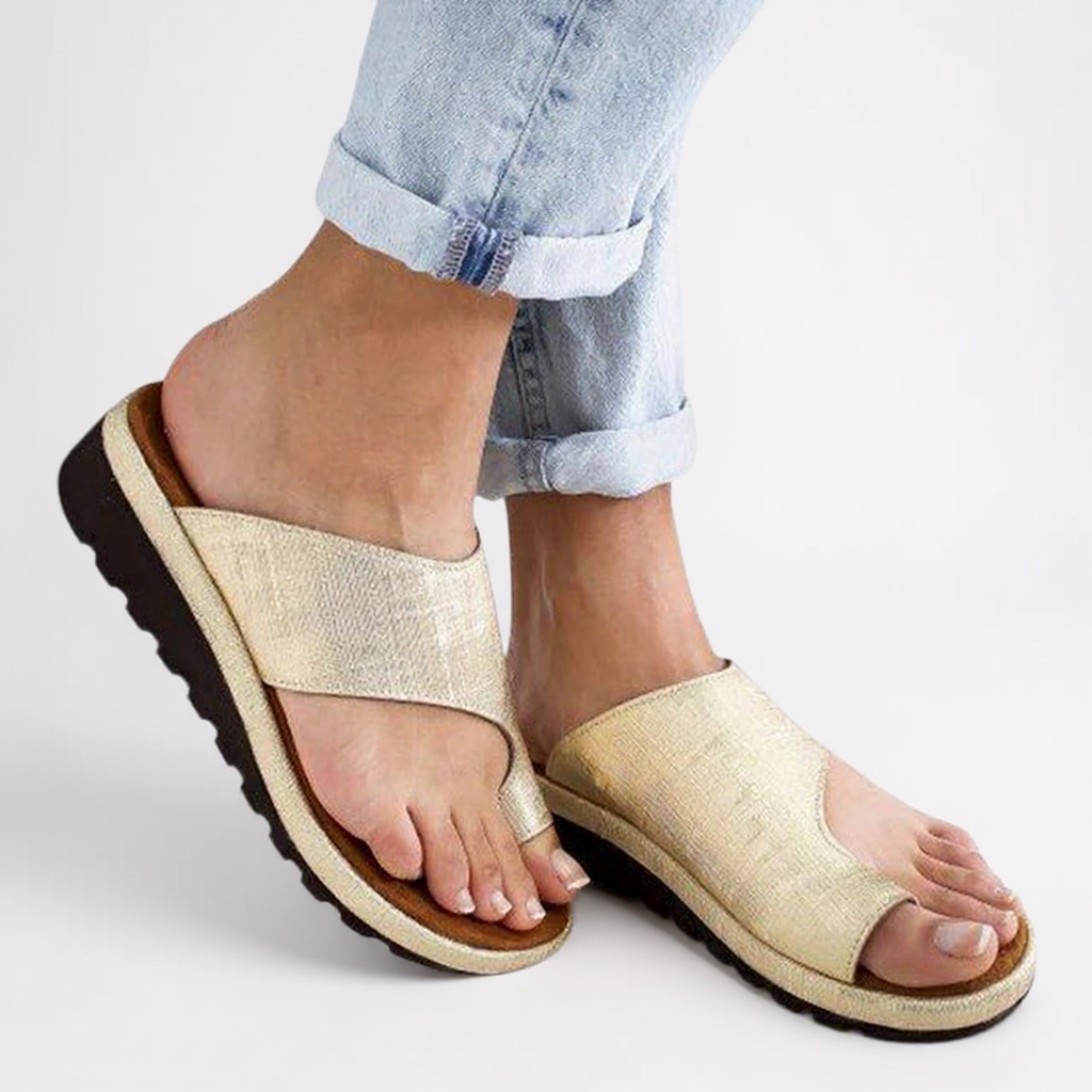 Women's Cushioned Sandals with Arch Support and Adjustable Straps