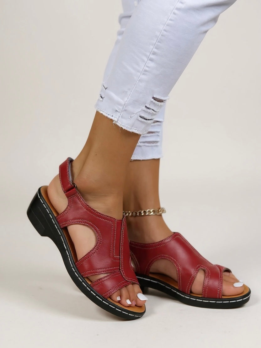 Women's Adjustable Walking Sandals with Cushioned Support and Secure Fit