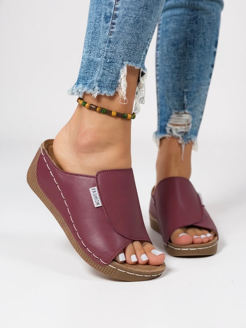 Women's Platform Cushioned Slides with Supportive Design and Easy Slip-On