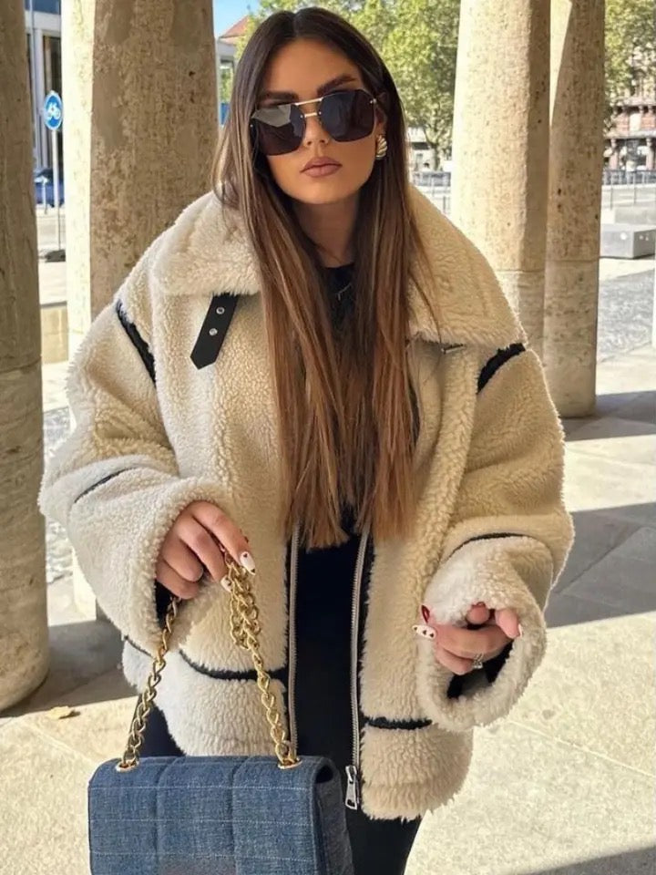 Street-Wave Teddy Jacket For Women, Cozy Warmth, Versatile Winter Essential, Stylish Sherpa Coat