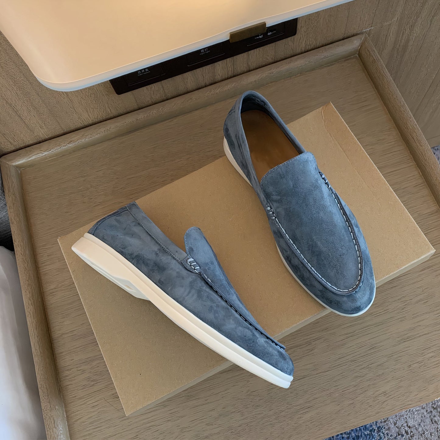 Street-Wave Mens Vintage PU Leather Loafers For Style Conscious Timeless Comfort Seekers Everyday Wear