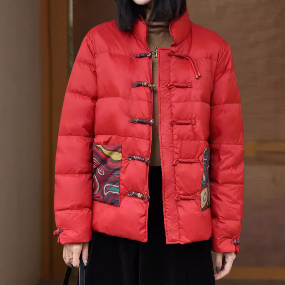 Street-Wave Warm Winter Jacket For Women - Modern Insulated Coat With Cozy Warmth And Colorful Patch Details