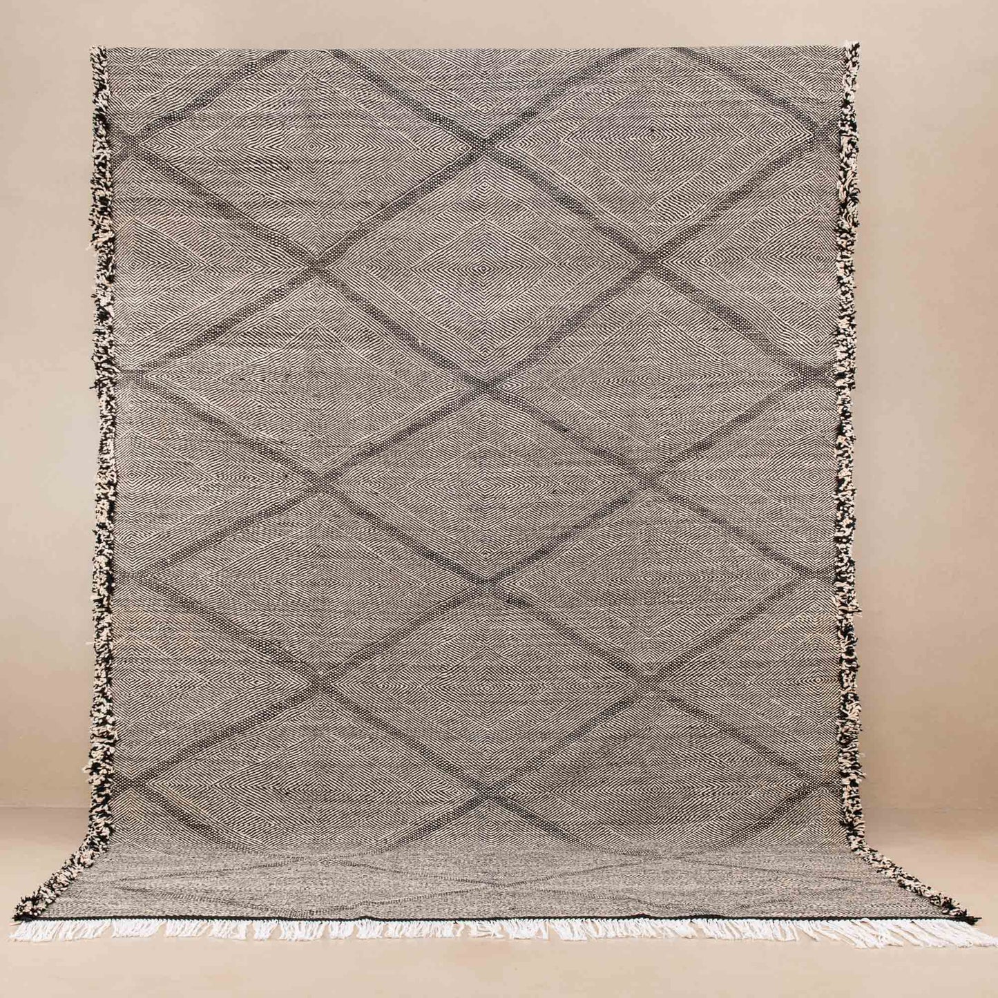 Bahada - taznakht kilim rug - Street-Wave