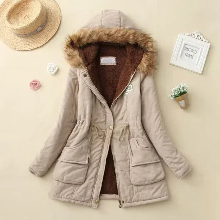 Street-Wave Solange Fur-Lined Hooded Winter Coat For Women Warm Comfort And Chic Style With Pockets
