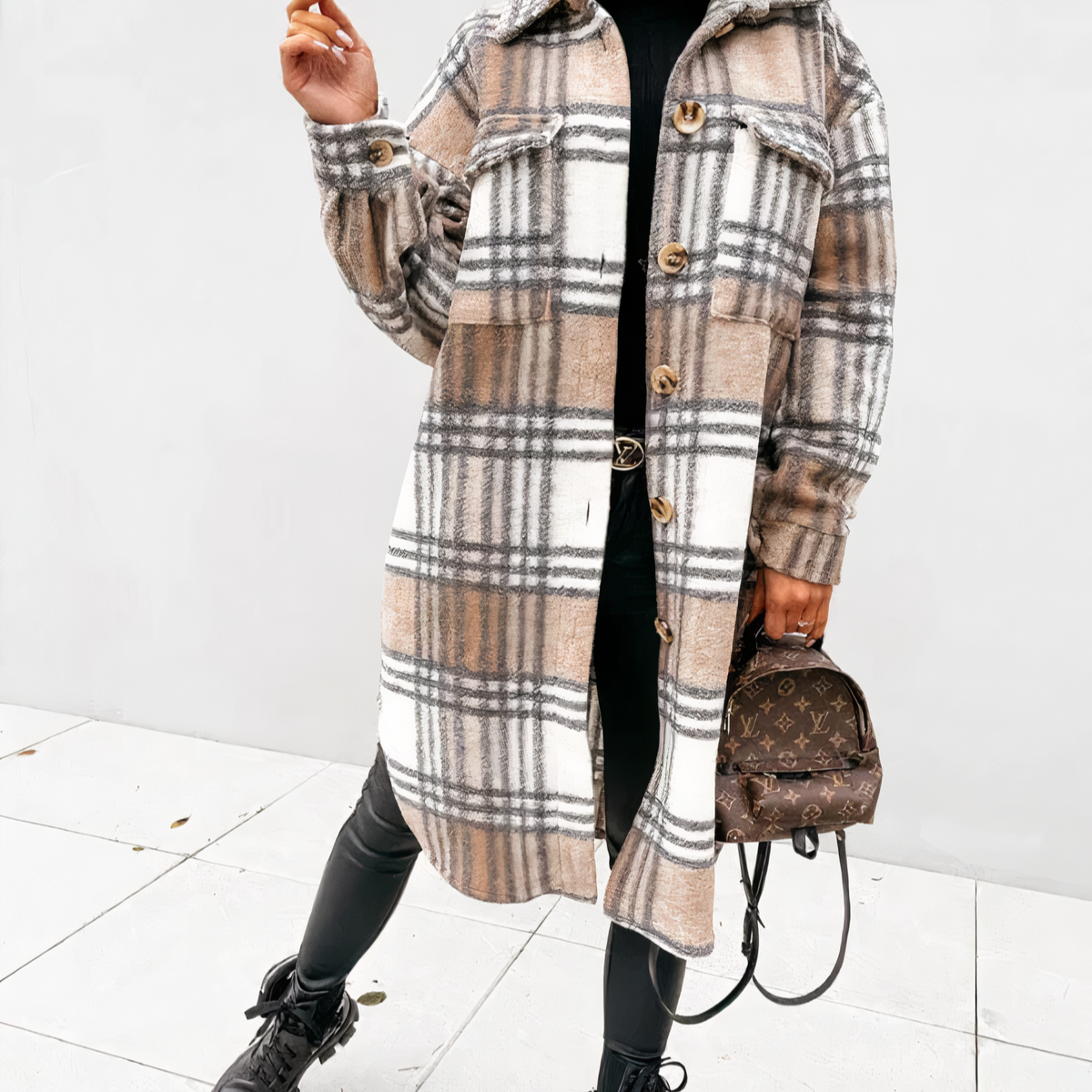 Street Wave Plaid Long Winter Coat For Women Elegant Cozy Warmth Premium Materials