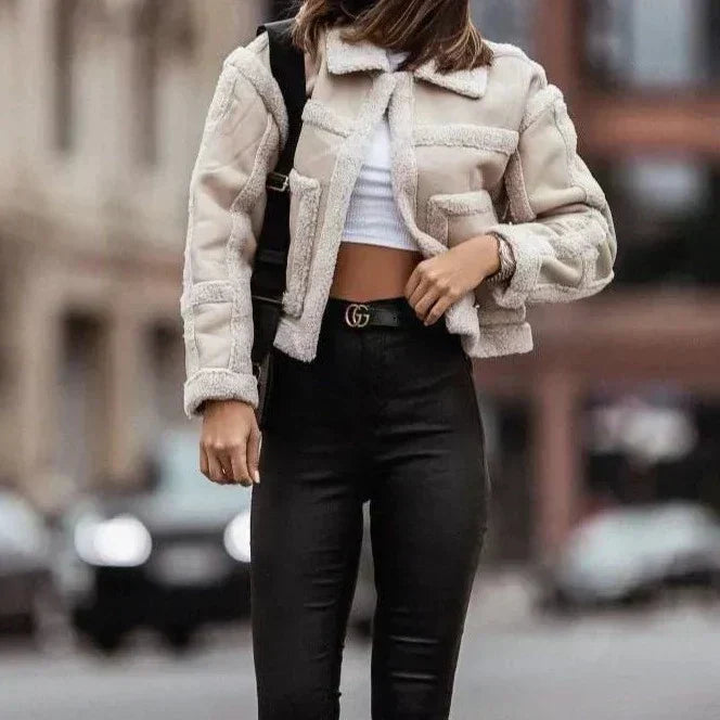 Street Wave Lambskin Leather Jacket For Women With Seam Detailing Chic Warmth And Premium Craftsmanship