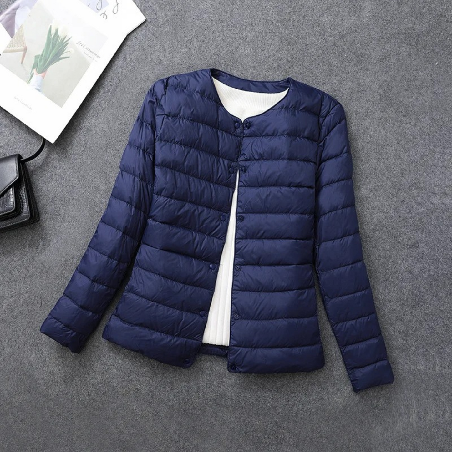 Street-wave Womens Lightweight Quilted Jacket With Round Collar For All Day Cozy Style