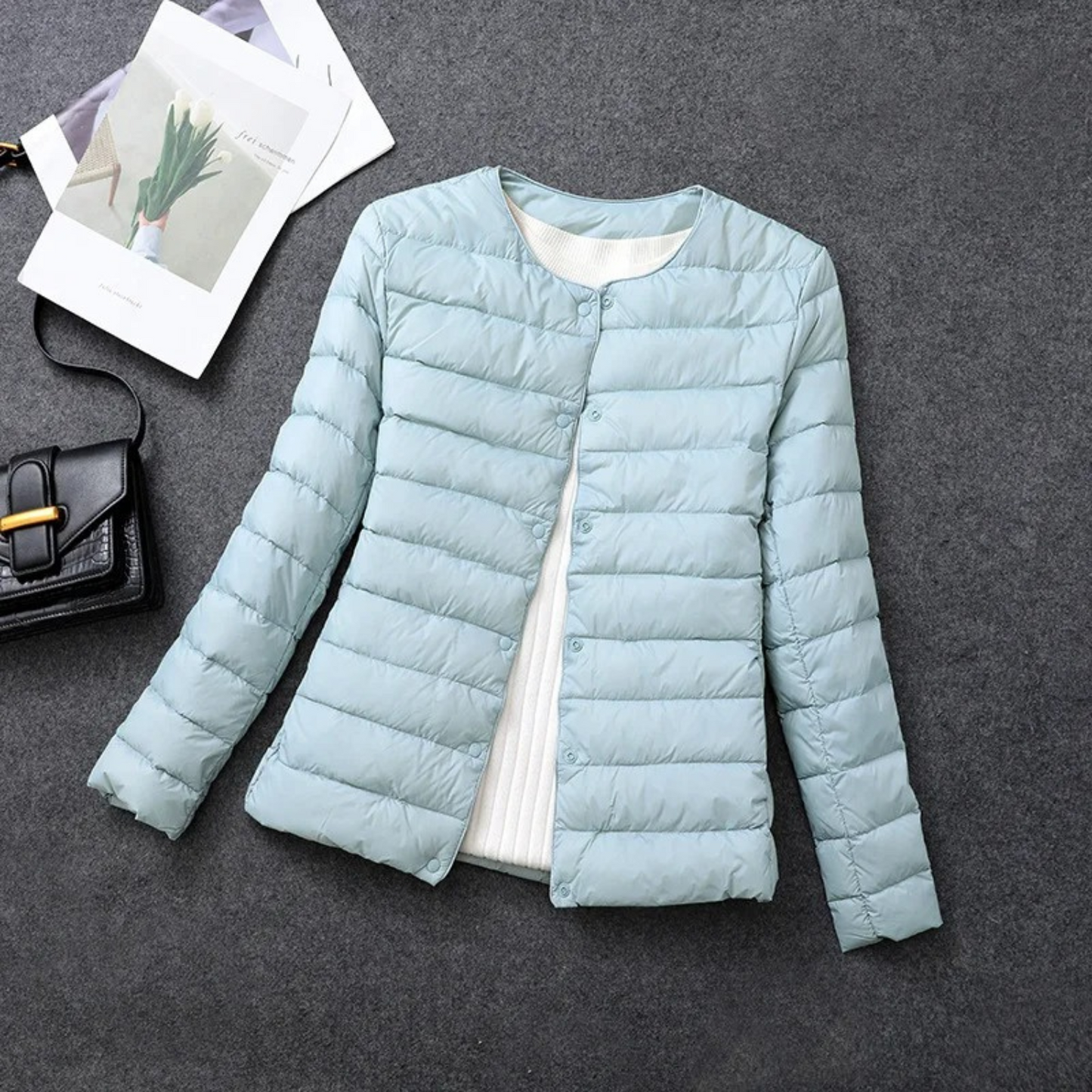 Street-wave Womens Lightweight Quilted Jacket With Round Collar For All Day Cozy Style
