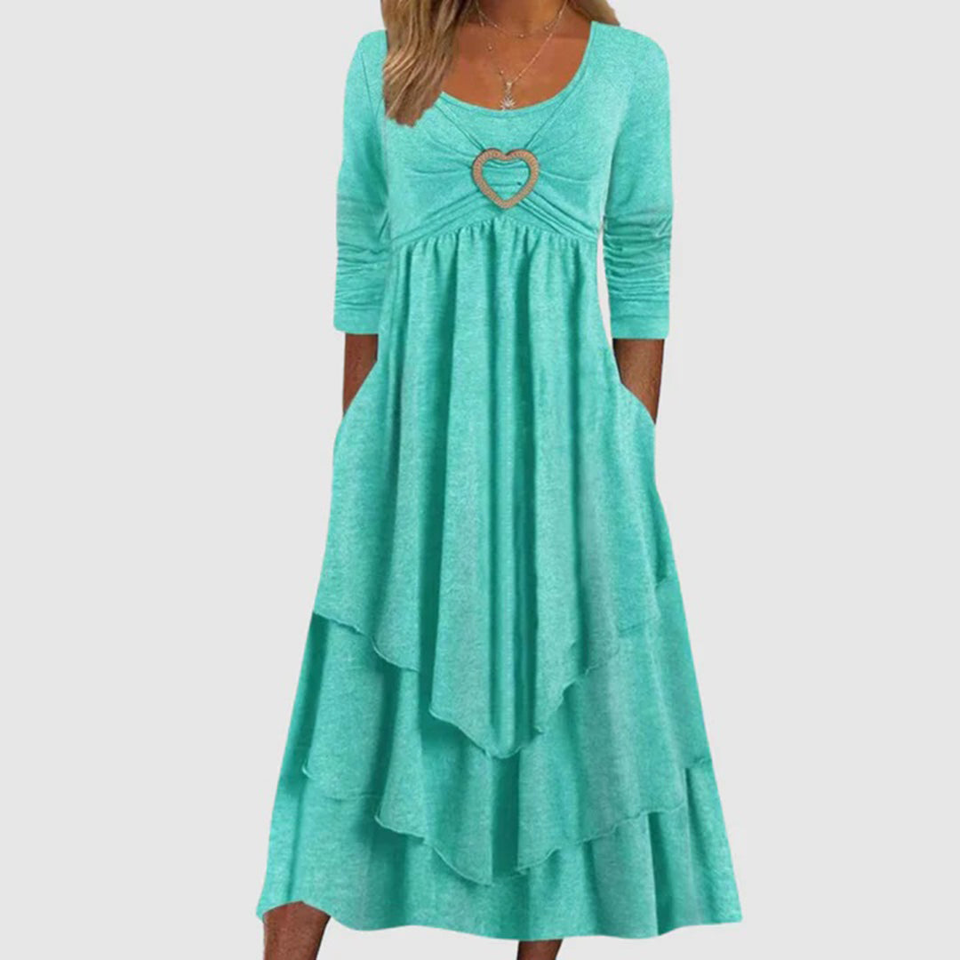 Street-Wave Womens Maxi Dress With Layered Design And Sweetheart Neckline