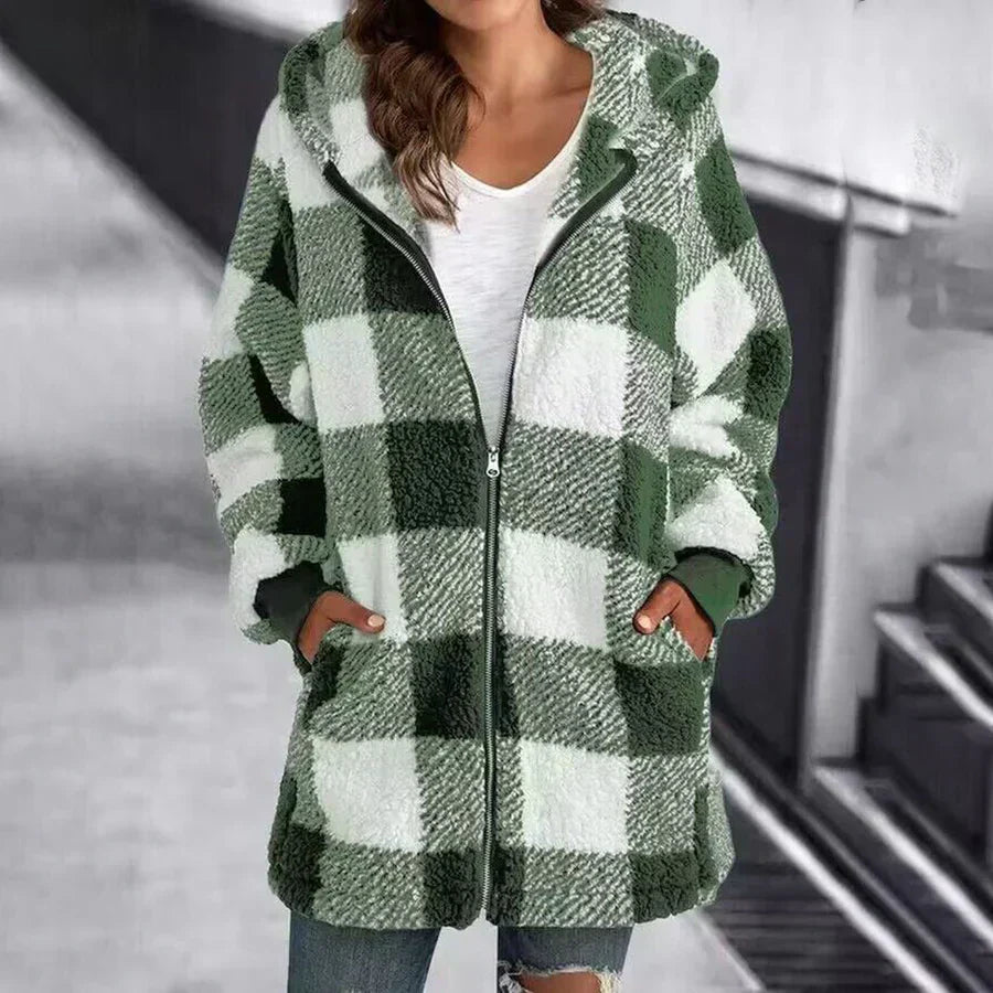 Street-wave Luxurious Plaid Oversized Hoodie For Fashion Forward Loungers With Plush Comfort