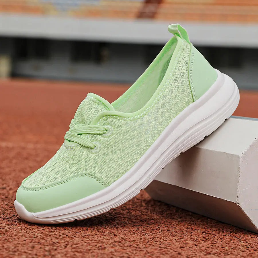 Street Wave Lightweight Walking Shoes For Women Slip On Comfort And Versatility