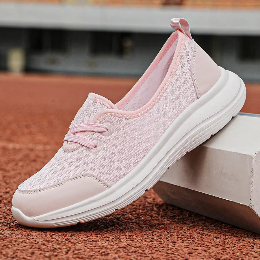 Street Wave Lightweight Walking Shoes For Women Slip On Comfort And Versatility