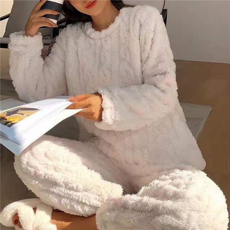 Street-wave Cozy Fleece Lounge Set for Women Soft Warmth Relaxed Fit and Comfort