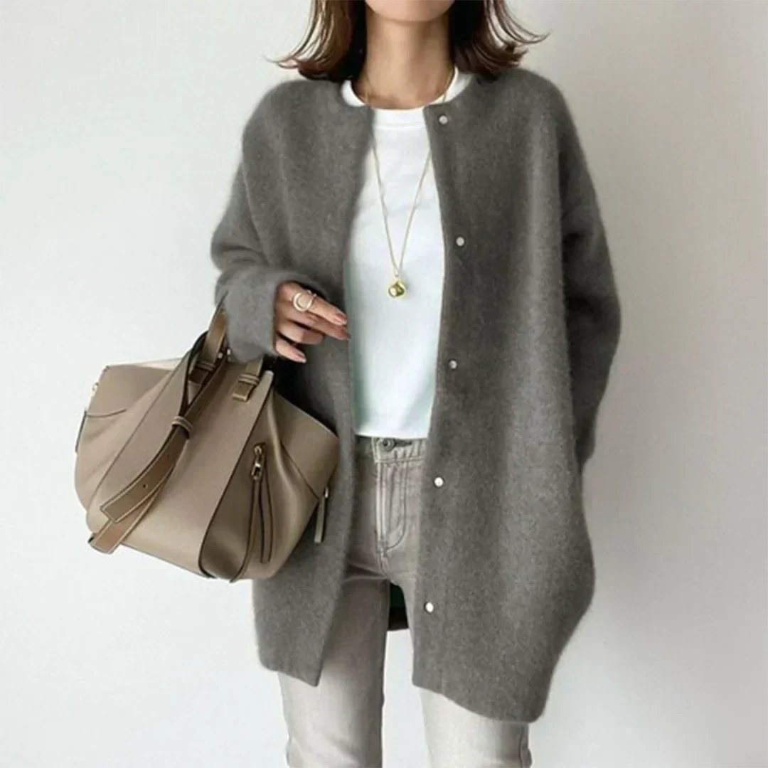 Street-wave Soft Wool Cardigan For Women With Relaxed Yet Flattering Fit For Everyday Chic