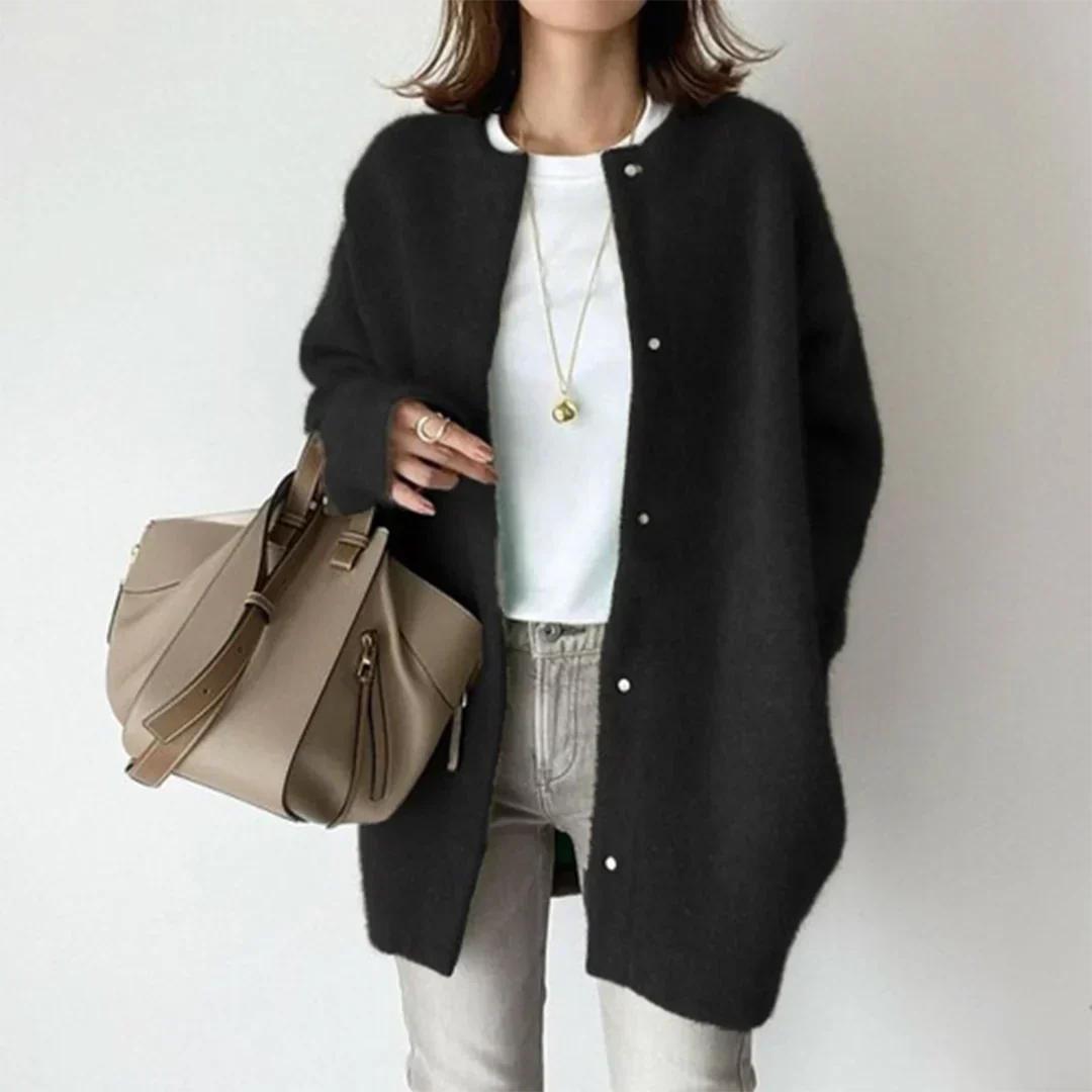 Street-wave Soft Wool Cardigan For Women With Relaxed Yet Flattering Fit For Everyday Chic