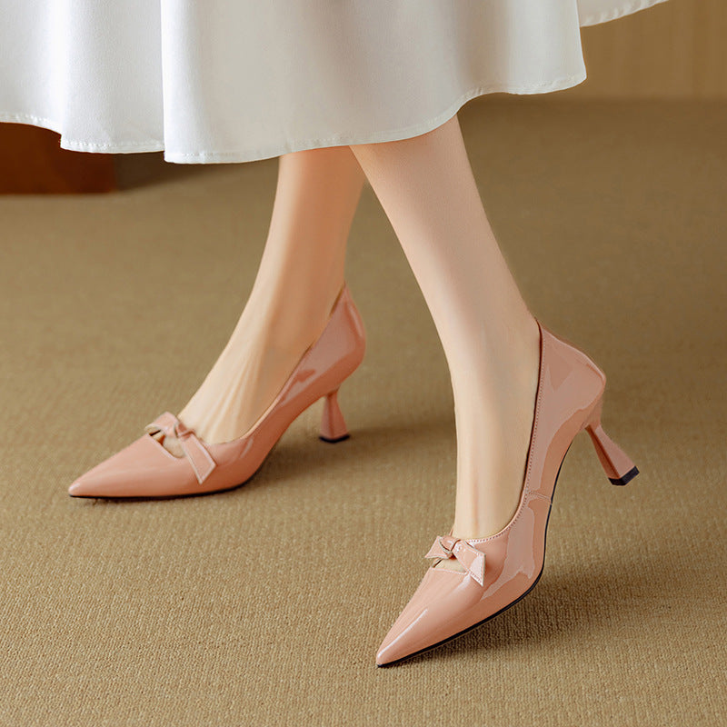 Women's Pointed Toe Kitten Heel Pumps with Bow Detail and Sleek Design