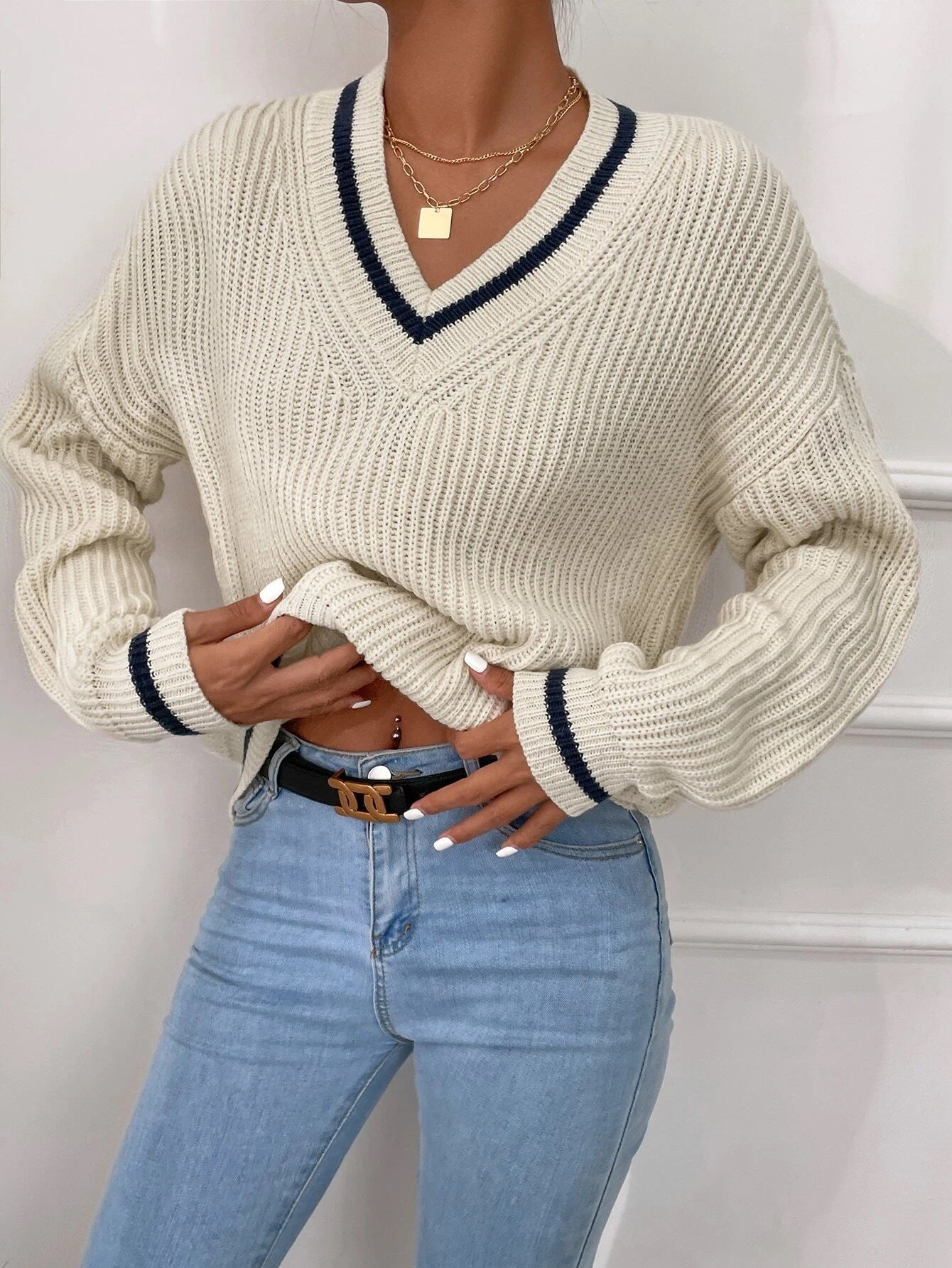 Street-wave Patchwork V-Neck Pullover Cozy Chic Women