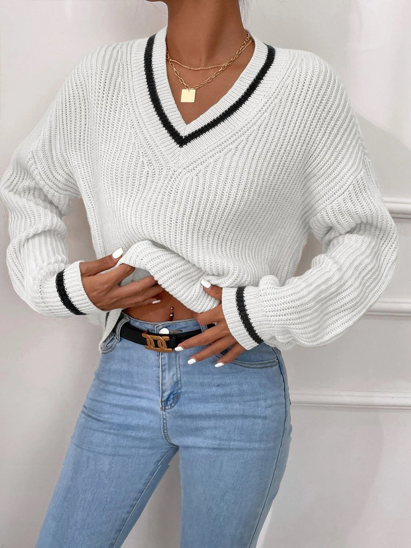 Street-wave Patchwork V-Neck Pullover Cozy Chic Women