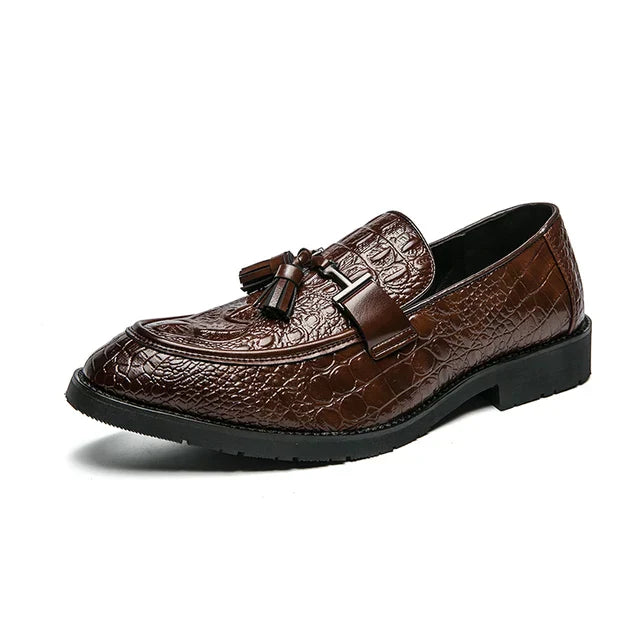 UrbanEase Crocodile Embossed Leather Loafers For Men Elegant Summer Comfort Shoes