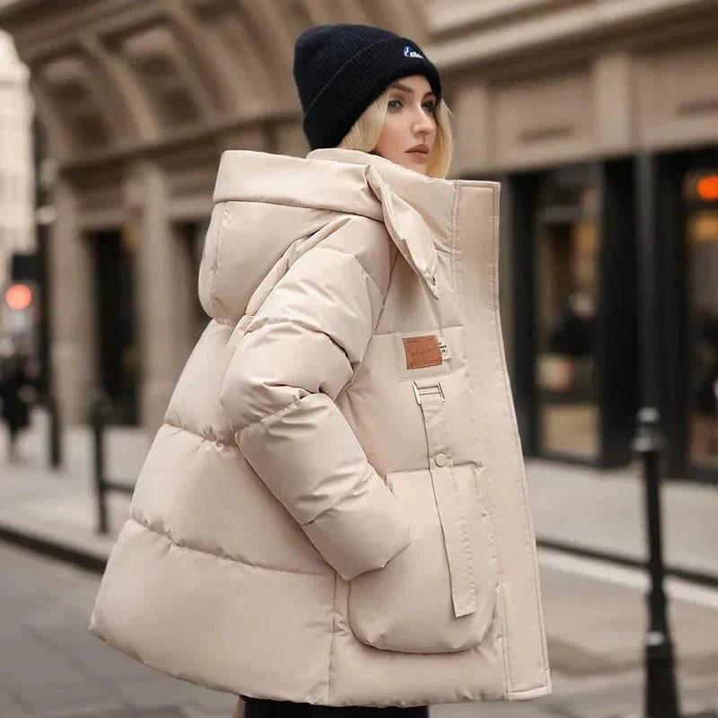 Street Wave Puffer Jacket For Cold Days Cozy Insulated Winter Coat For Women Everyday Warmth And Style