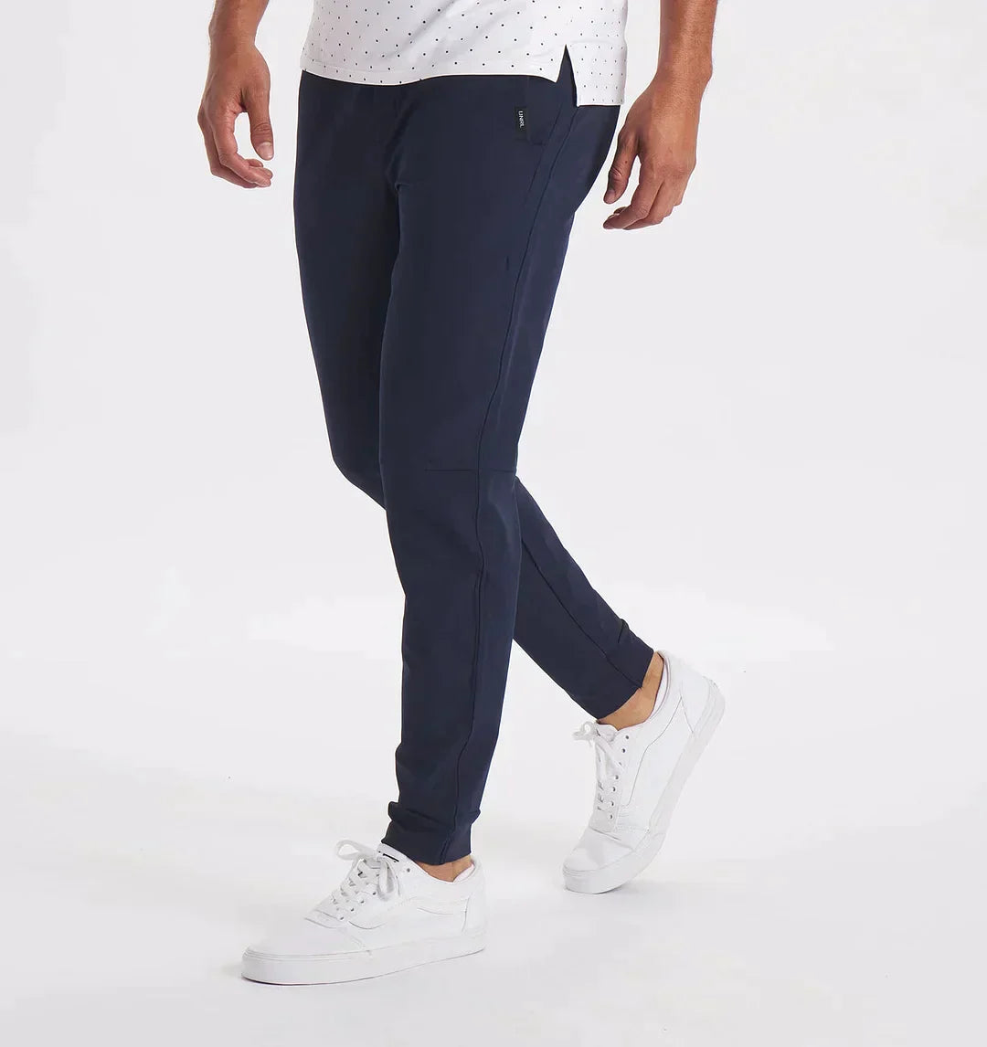Street-Wave Men's Slim Fit Stretchable Trousers Modern Comfortable Everyday Casual Wear