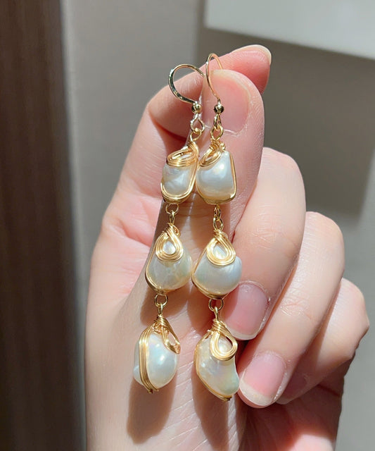 Boucles d'oreilles pendantes modernes en cuivre doré et perles - Street-Wave