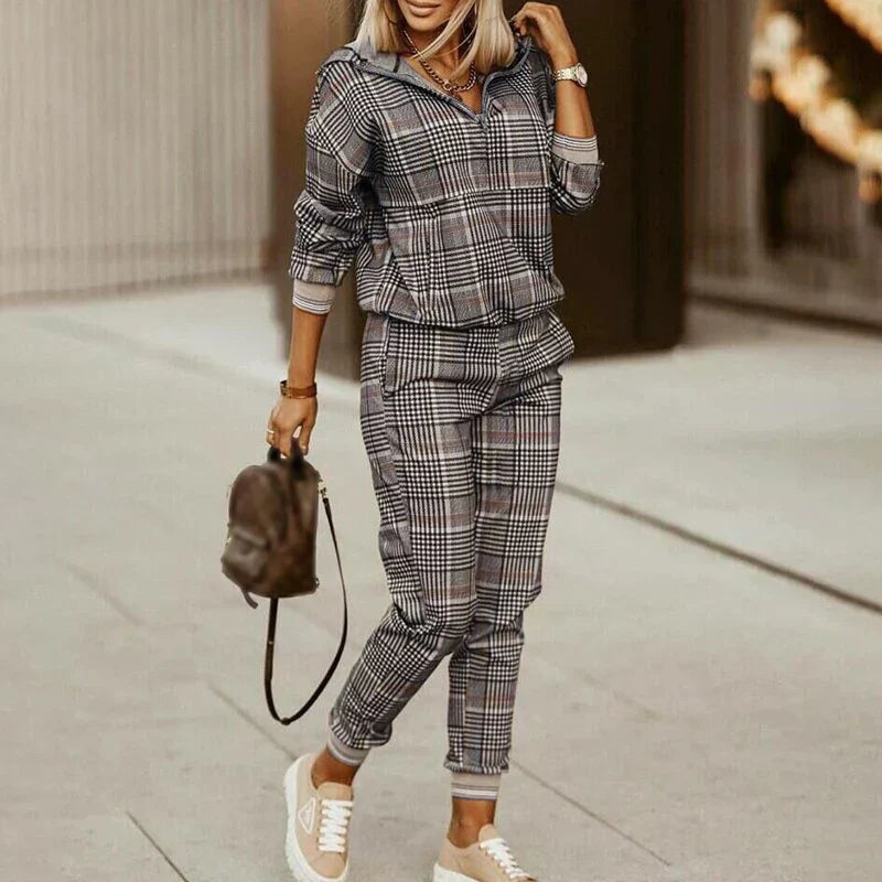 Women’s Zip Tracksuit Set Relaxed Fit With Animal Print By StreetWave