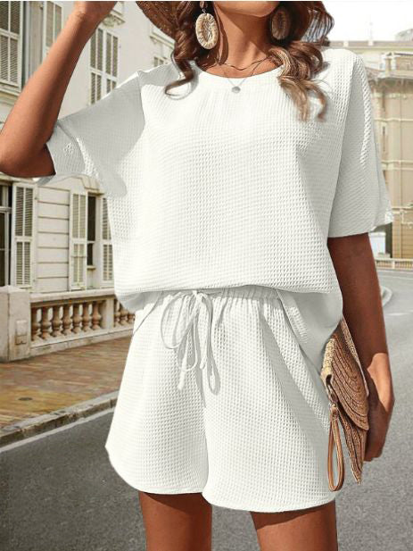 Street-Wave Two-Piece Summer Set For Women Breathable Waffle Knit Top And Shorts Chic Comfortable Warm Weather Outfit