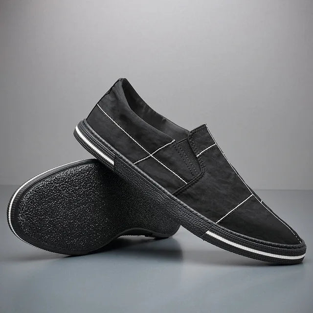 Street-Wave Korean Vulcanized Canvas Sneakers For Men Lightweight Comfort And Trendy Style
