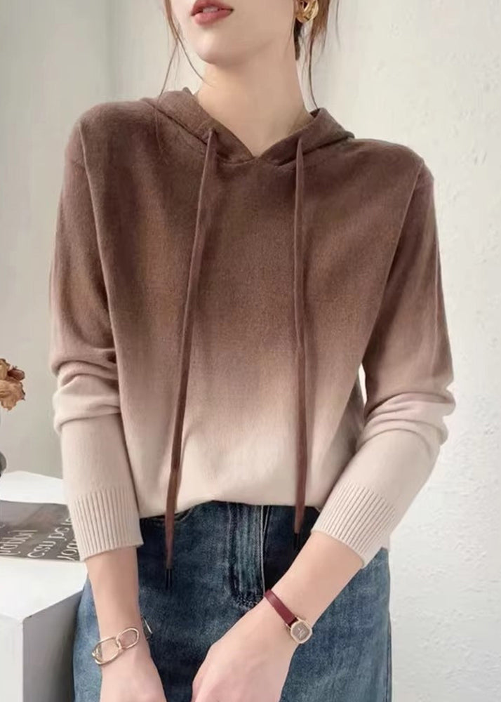 Street-wave Gradient Patchwork Wool Knit Hoodie For Women Cozy Autumn Warmth With Colorful Fade