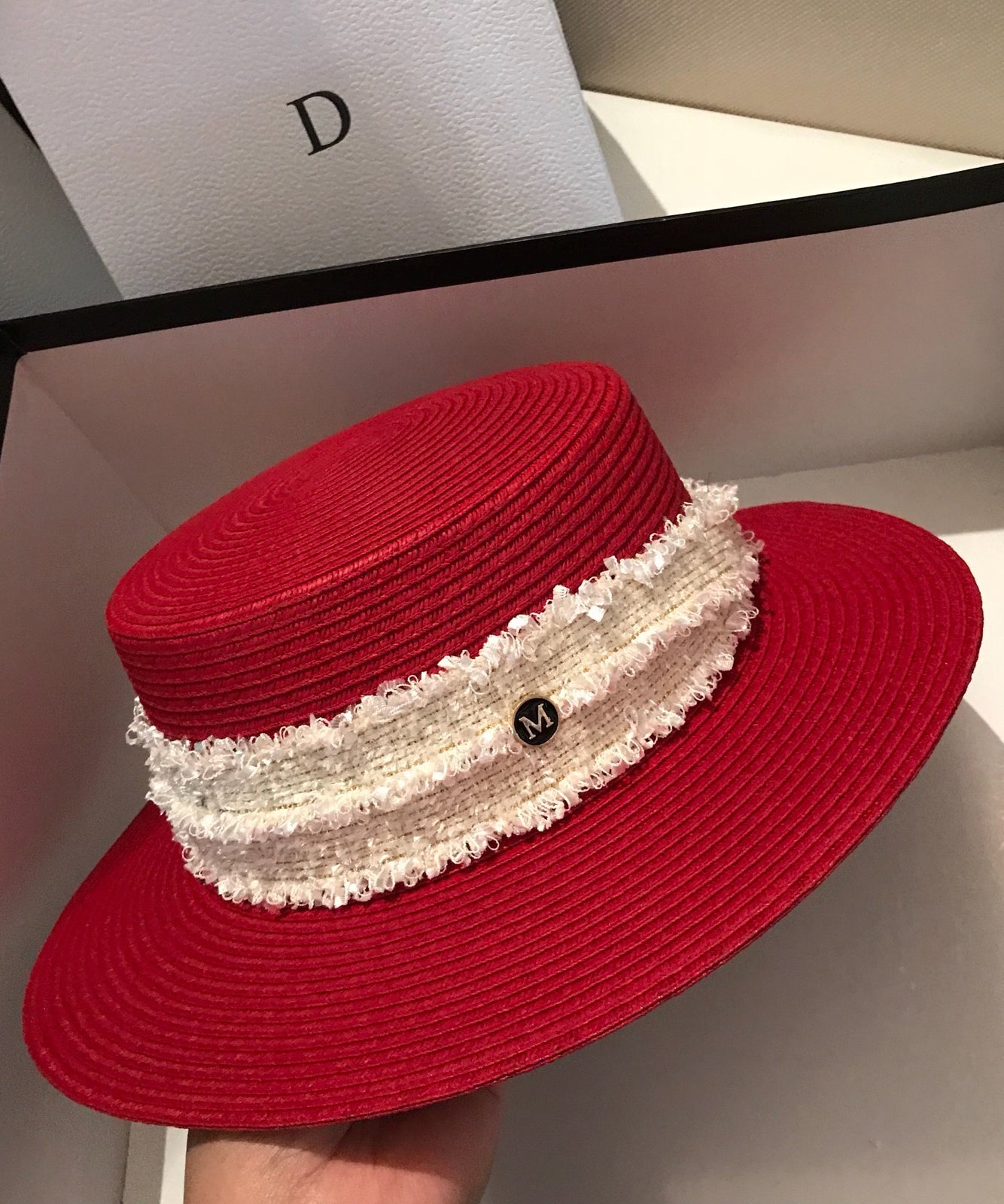 Nouveau chapeau cloche élégant en paille rouge tissée - Street-Wave