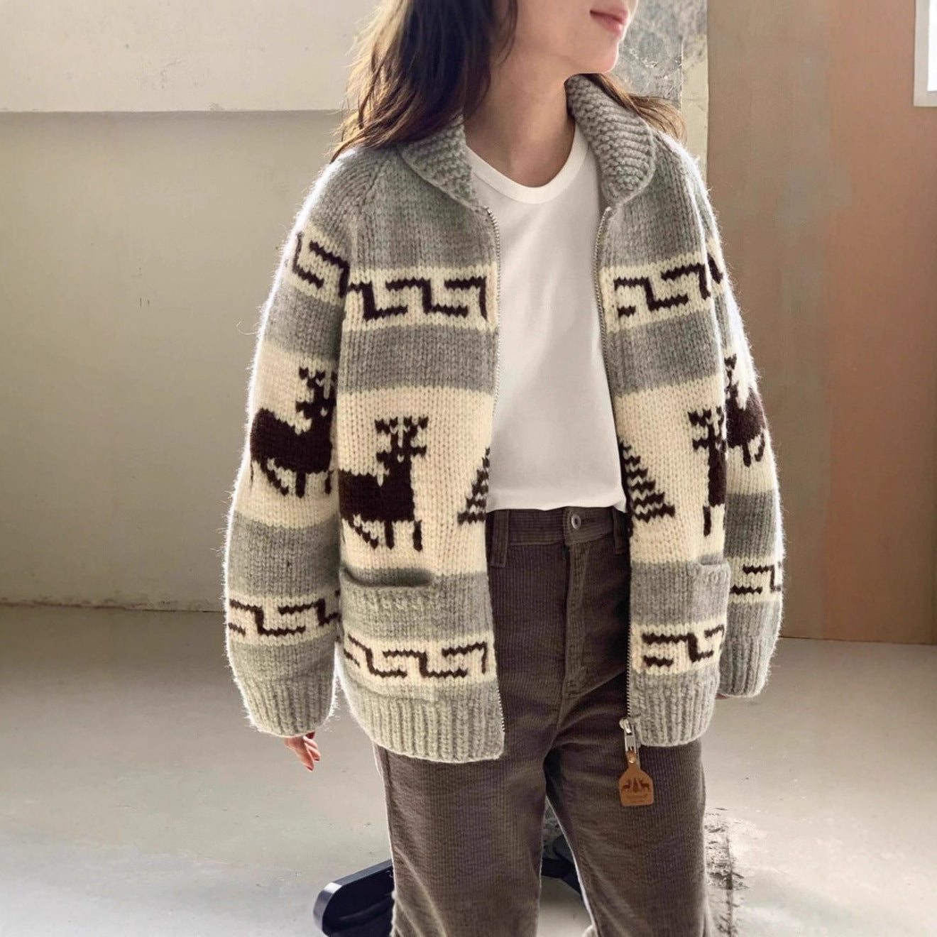Streetwave Womens Knit Cardigan With Bold Reindeer Pattern And Premium Wool Blend For Cozy Winter