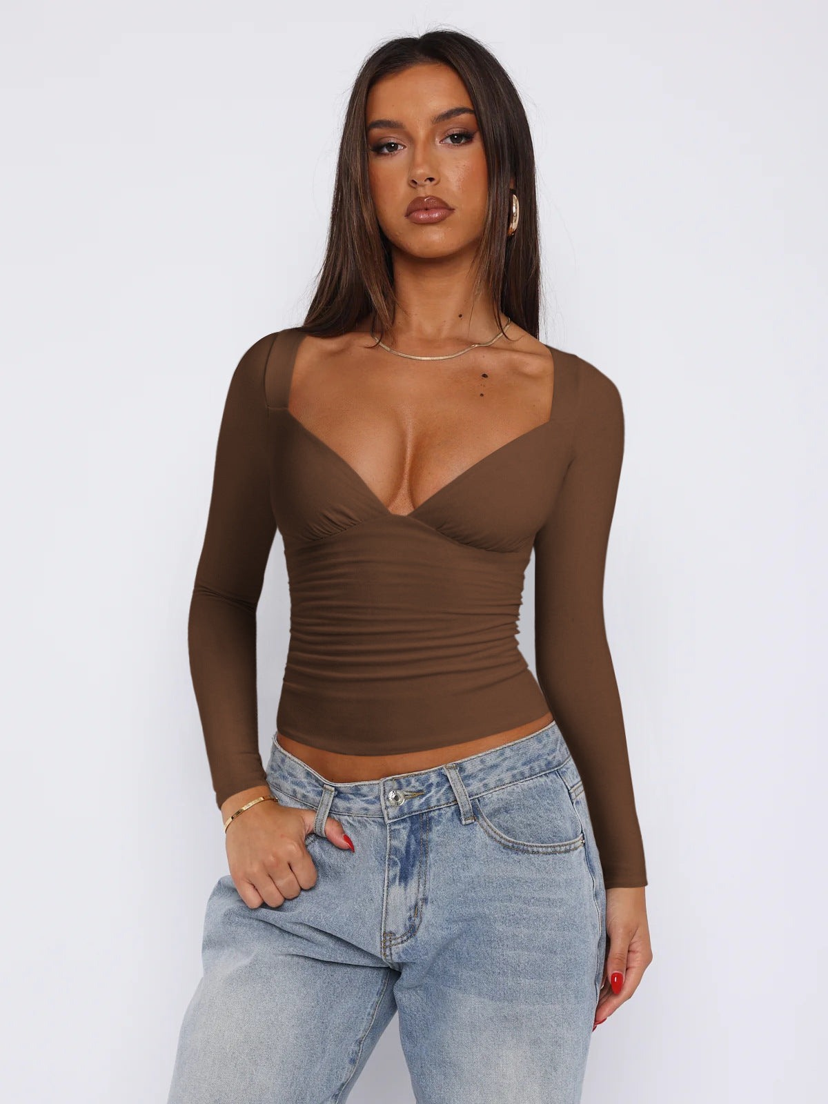 Street-Wave Women's Fitted Long Sleeve V Neck Top With Ruched Detailing For A Flattering Silhouette