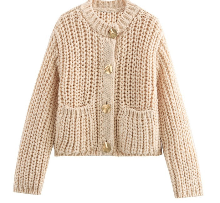 Street-Wave Womens Cozy Chunky Knit Cardigan With Decorative Buttons And Pockets