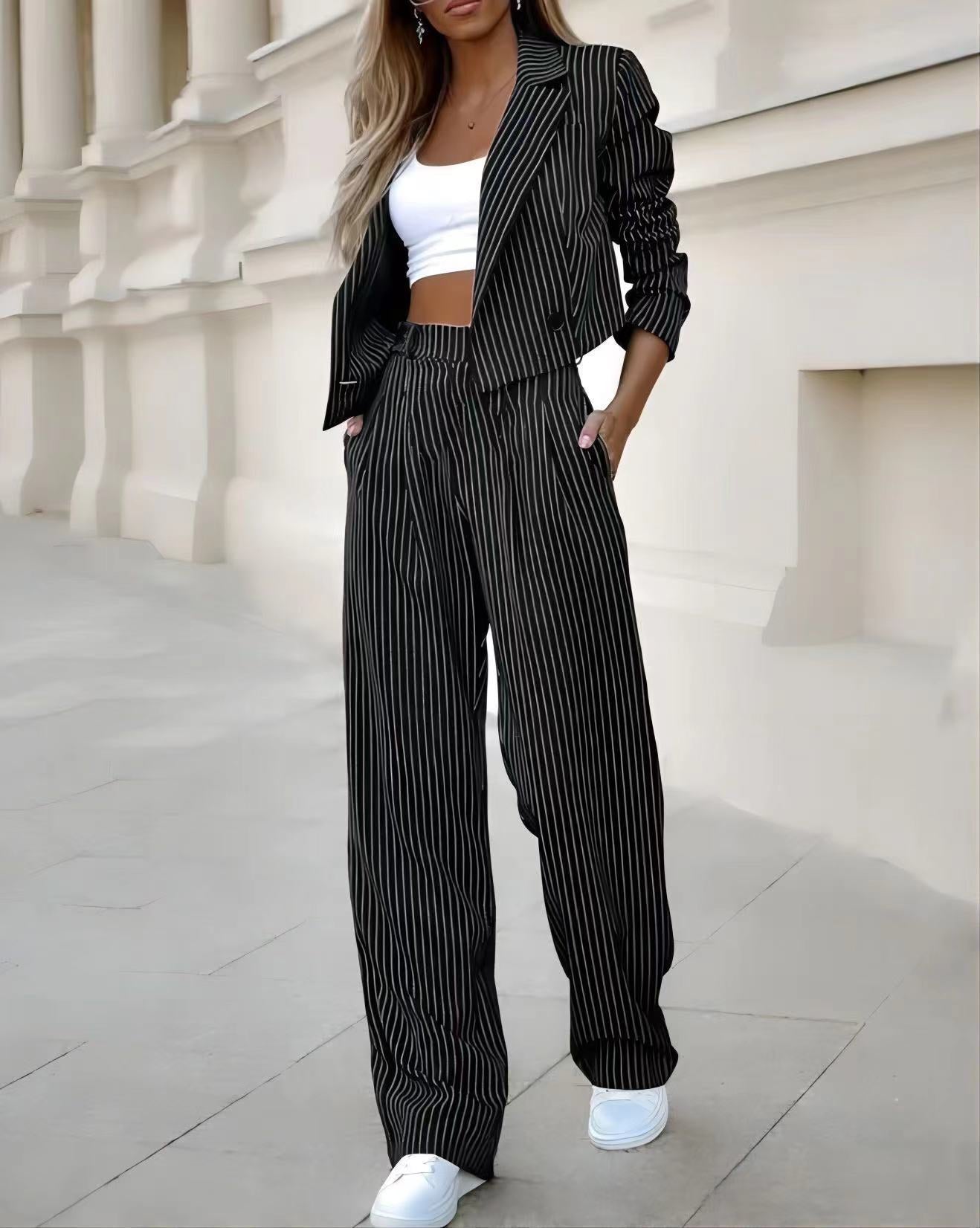 Street-Wave Women's Blazer and Pants Set Pinstripe - Elegant Workwear with All-Day Comfort