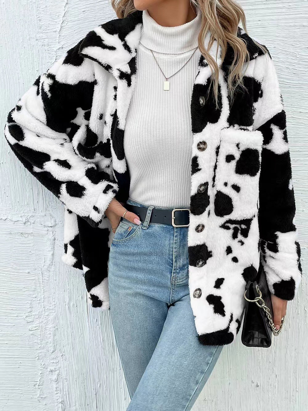 Street-wave Women Fleece Jacket Cozy Warmth With Cow Print Animal Pattern Soft Plush Exterior