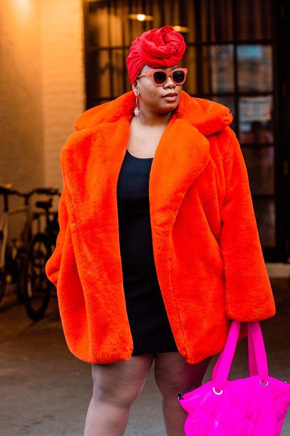 Street-Wave Pink Faux Fur Coat For Women Chic Plush Warmth Vegan Animal-Friendly
