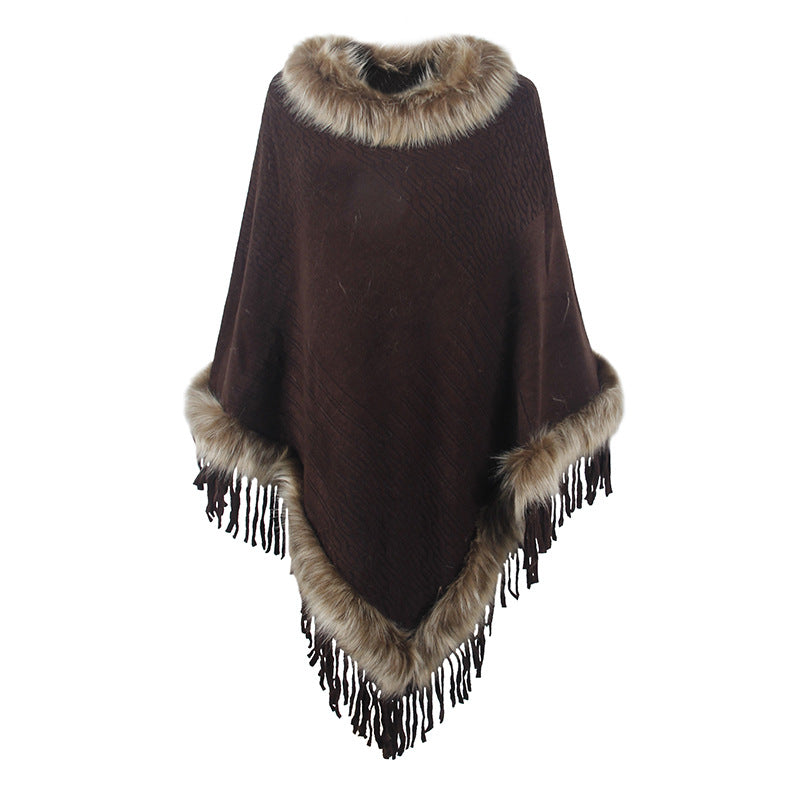 Street-Wave Women Poncho With Luxurious Faux Fur Collar And Dramatic Fringe Details