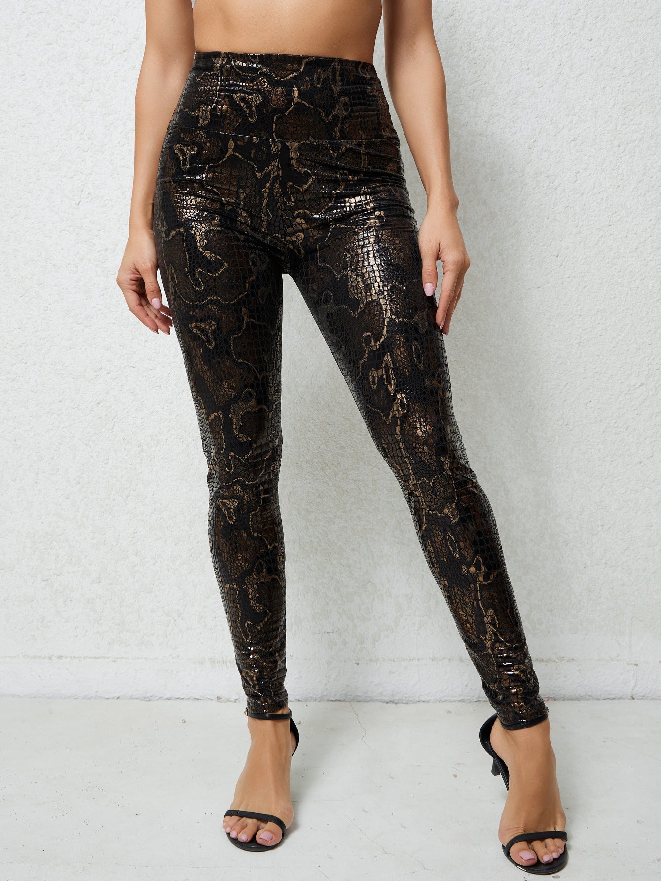 Glossy Snake Print Leggings From Street Wave For Women With Shiny Finish And Comfortable Fit