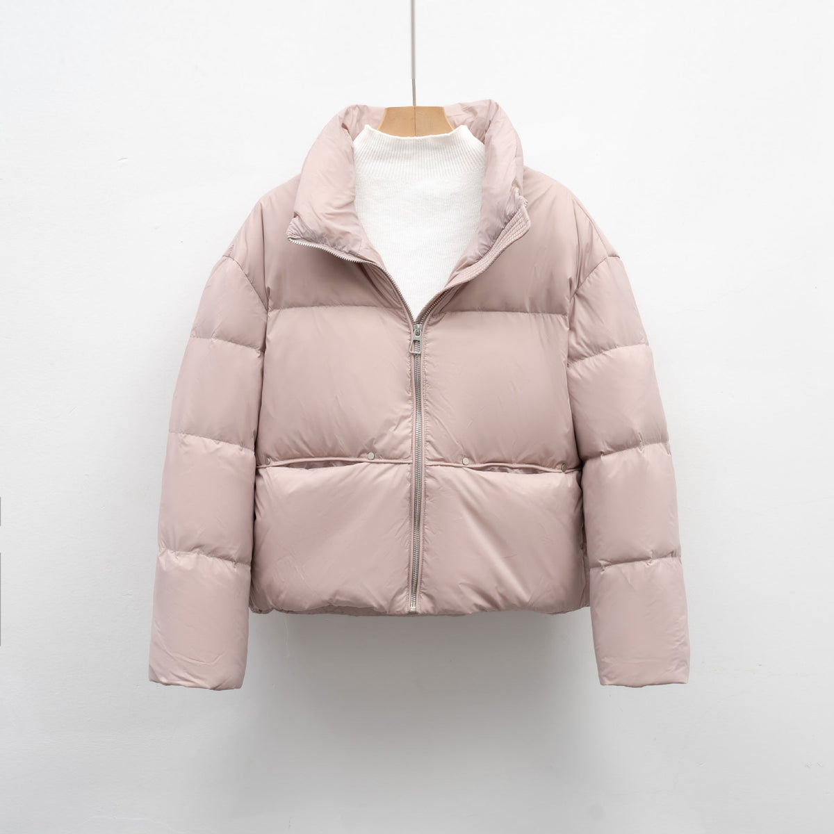 Streetwave Womens Short Puffer Jacket With High Warmth Insulation For Cold Days Outdoors