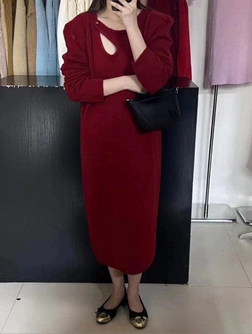 Street-wave Women's Knit Dress With Modern Design And Elegant Details For Luxurious Comfort