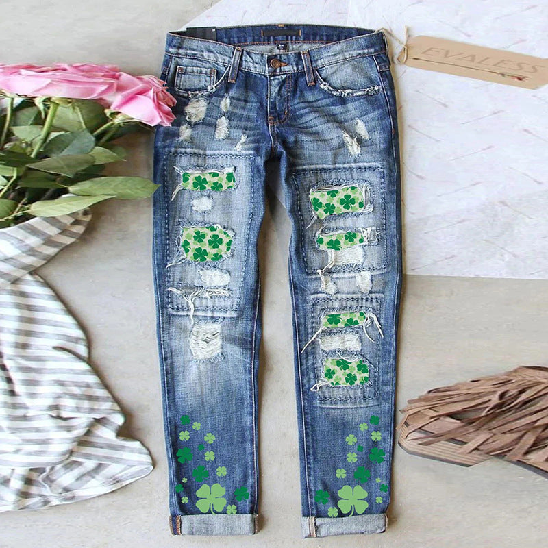 Streetwave Women's Jeans With Shamrock Print And Distressed Details For Casual Everyday Wear